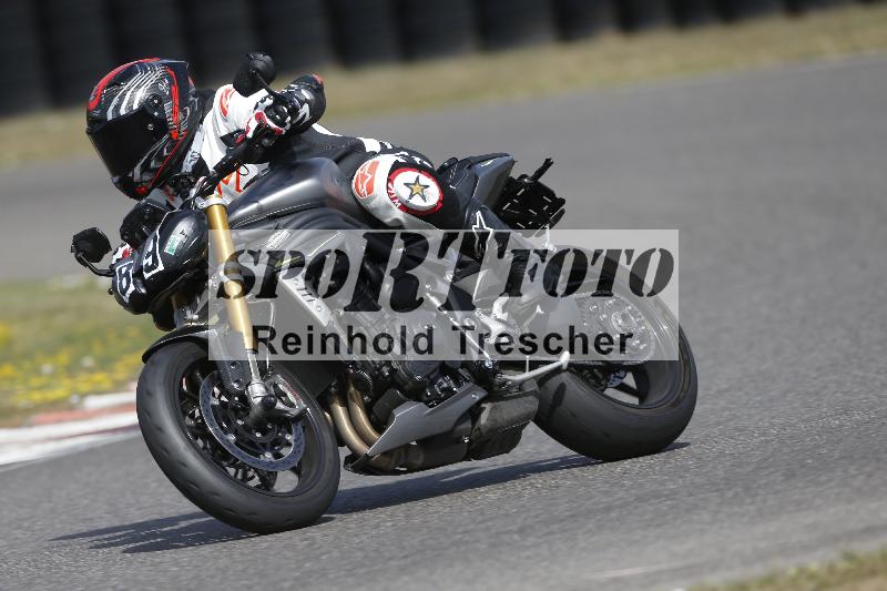 /37 09.08.2026  Pluess Motosport ADR/Freies Fahren/89